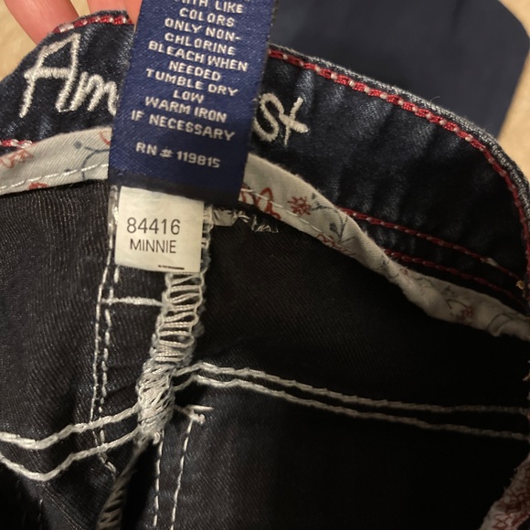 Amethyst Size 0 “Minnie” Jeans - Picture 6 of 6